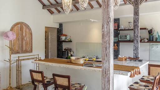 Villa Madeira Joglo Ji Kitchen