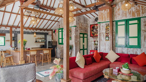 Villa Madeira Joglo Temo Living room