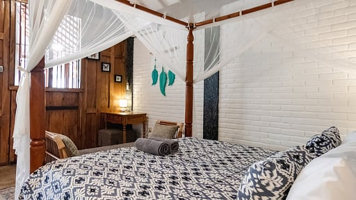 Villa Madeira Joglo Temo Bedroom 2