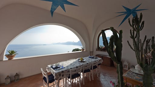 Villa Madonna di Costantinopoli Dining area