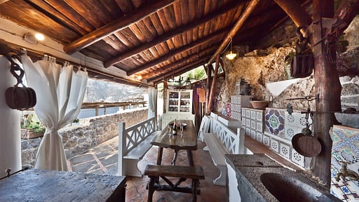 Villa Madonna di Costantinopoli Dining area