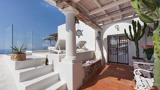 Villa Madonna di Costantinopoli Others