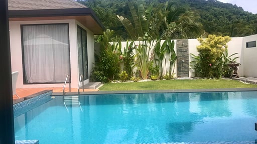 Villa Mai Mee Pan Ha Zwembad