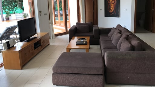 Villa Mai Tai Choeng Mon Living room