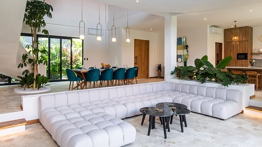 Villa Maido Salon
