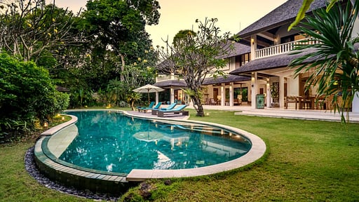 Villa Maimalu Piscina