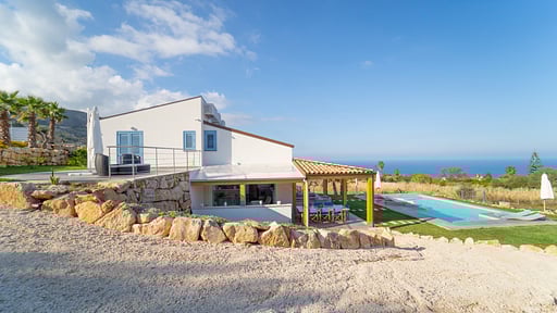 Villa Majestatis Others