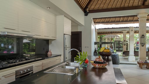 Villa Maju Cuisine
