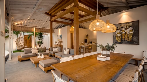 Villa Makena Dining area