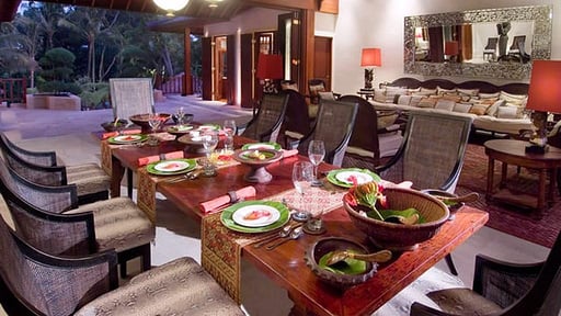 Villa Mako Dining area