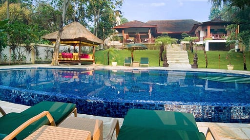Villa Mako Swimming pool
