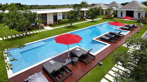 Villa Malaathina Kolam renang