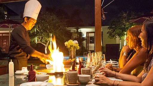 Villa Malaathina Area makan