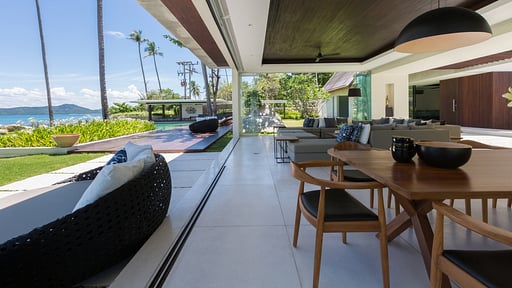 Villa Malabar Dining area