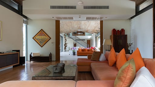 Villa Malee Sai Medienraum