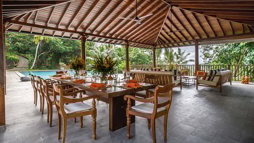 Villa Maliga Kanda Essecke