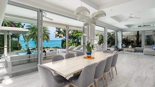 Villa Maliya Zona de comedor