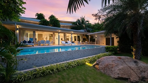 Villa Maliya Piscina