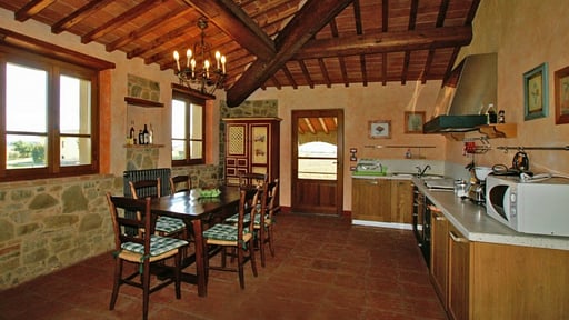 Villa Manciano Salle à manger 2