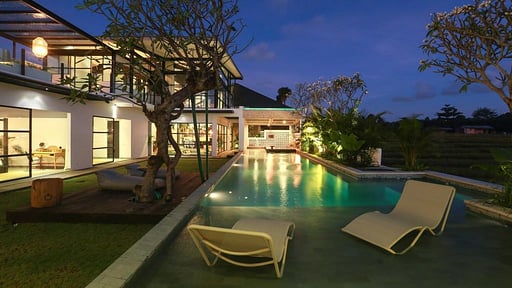 Villa Mandala House Swimming pool