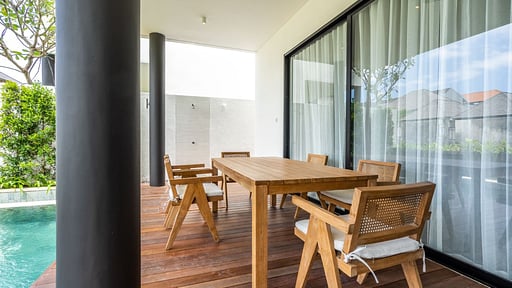 Mandala Residence 2 Обеденная зона