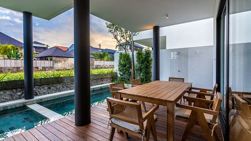 Mandala Residence 3 Dining area