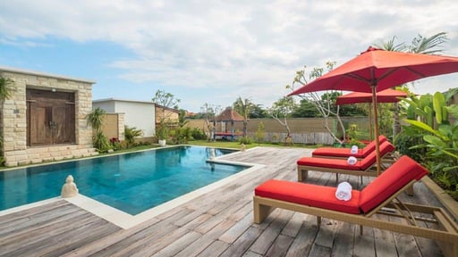 Villa Manggala Swimming pool