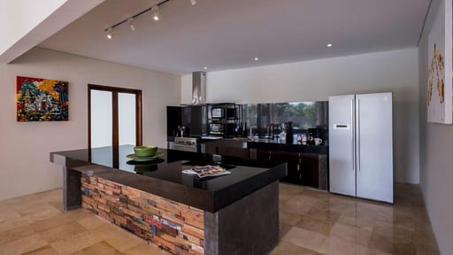 Villa Manggala Kitchen