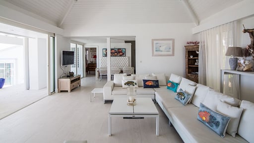 Villa Mango Living room