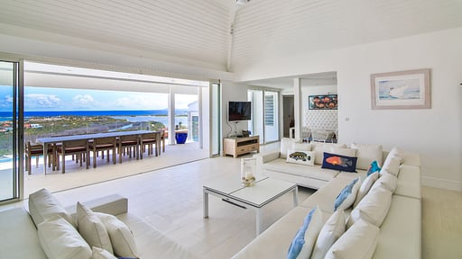 Villa Mango Living room