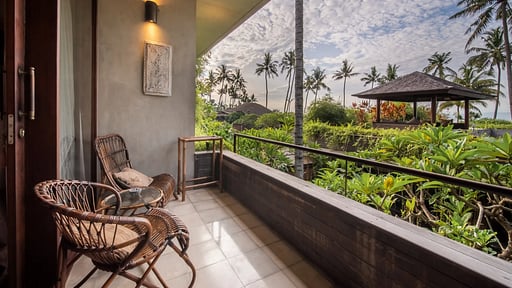 Villa Manis Beachfront Terrace/Veranda