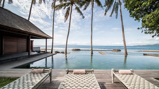 Villa Manis Beachfront Swimming pool