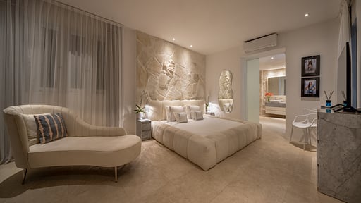 Villa Manis Cantik Bedroom 1