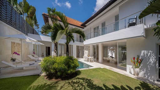Villa Manis Cantik Garden