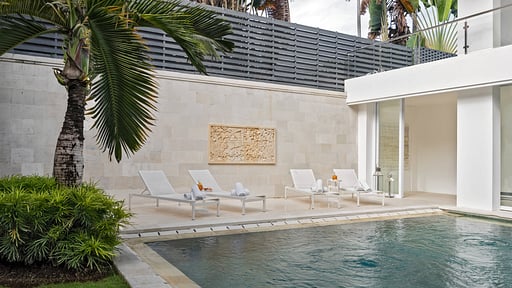 Villa Manis Cantik Swimming pool