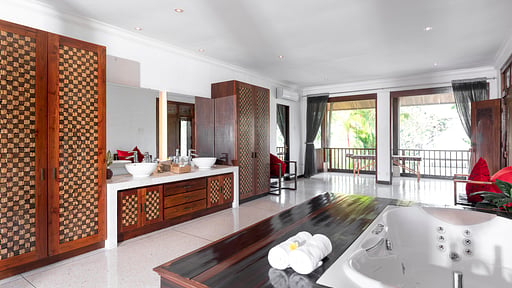 Villa Manis Bedroom 1