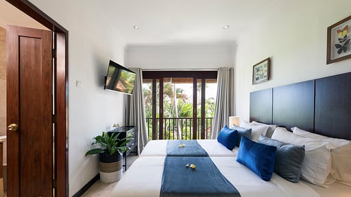 Villa Manis Bedroom 8