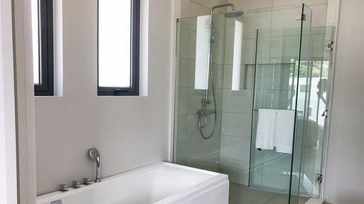 Villa Manta Cove Спальня 4