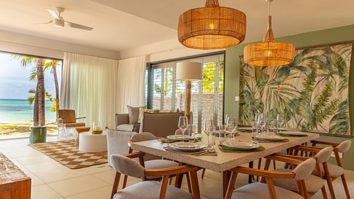 Villa Manta Cove Обеденная зона