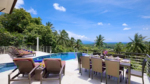 Villa Maphraaw Обеденная зона