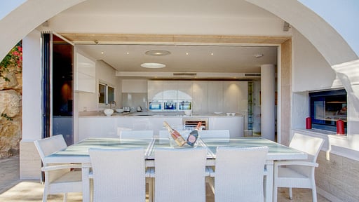 Villa Mar Blava Обеденная зона