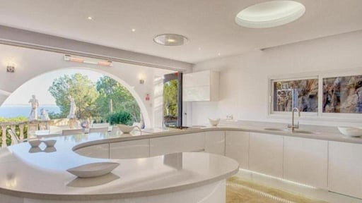 Villa Mar Blava Кухня