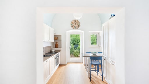 Villa Marangi Dining area