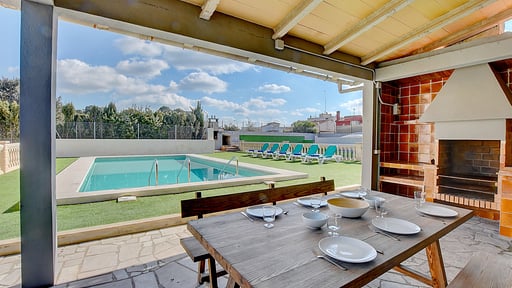 Villa Maravillas 2 Обеденная зона