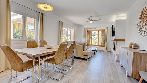 Villa Maravillas 2 Обеденная зона