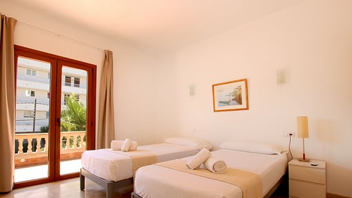 Villa Maravillas Bedroom 2