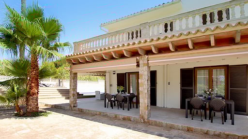 Villa Maravillas Dining area