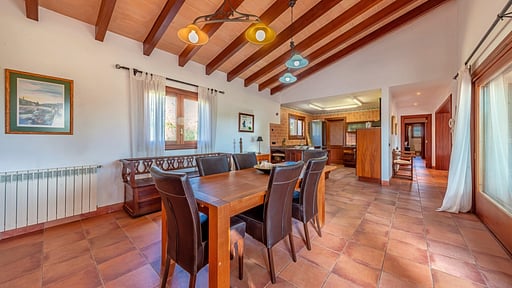 Villa Marc Обеденная зона