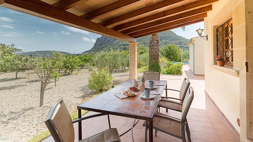 Villa Maria Martin Dining area