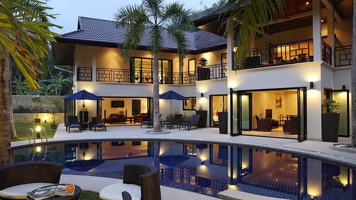 Villa Maria Бассейн